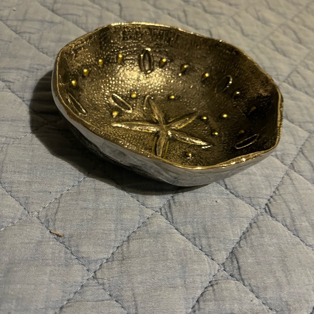 Mud Pie sand dollar design  Decorative trinket Bowl‎ - Picture 2 of 5